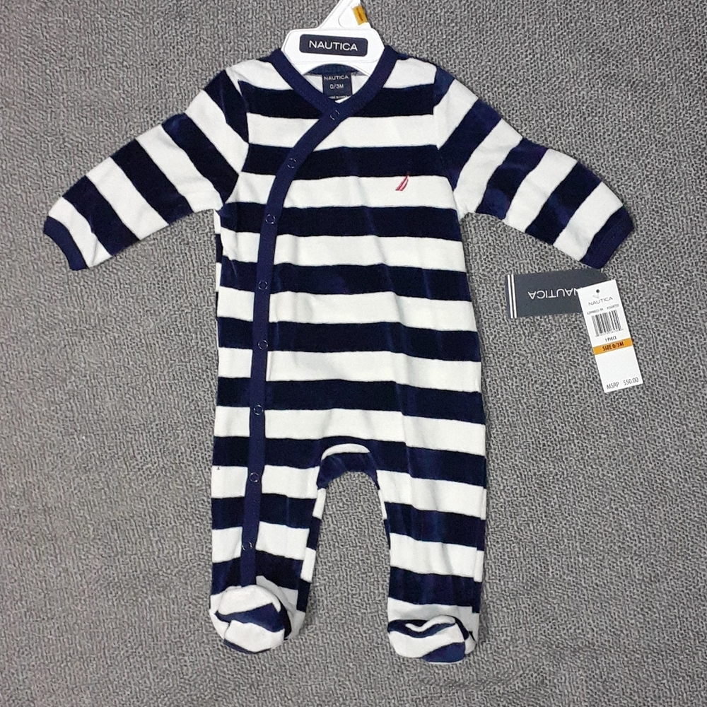 Nautica One Piece Footed bodysuit Sz 0-3 Mos